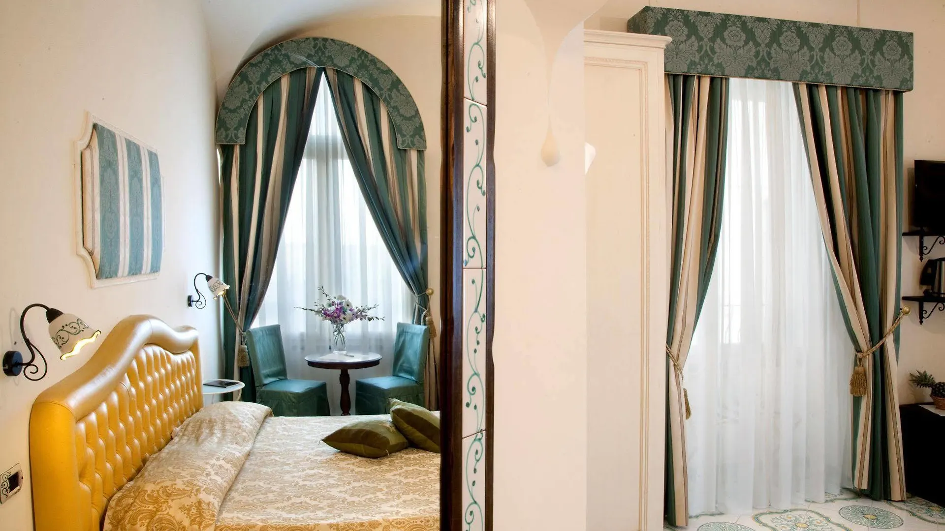 *** Hotel Albergo L'Antico Convitto Amalfi Italy