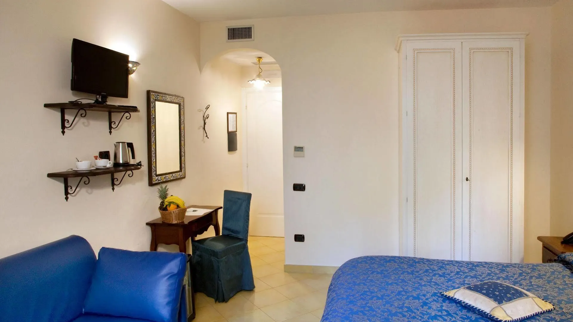Albergo L'Antico Convitto Amalfi Italy